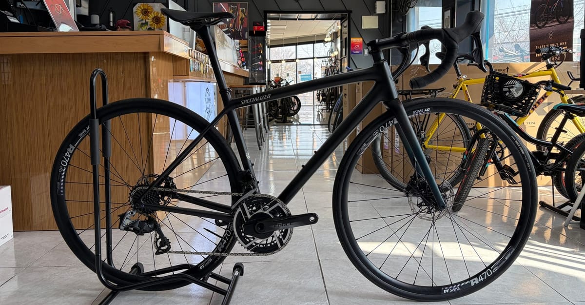 SOLD - [USED] 2022 Specialized Aethos Comp — SRAM RED/Force Upgraded